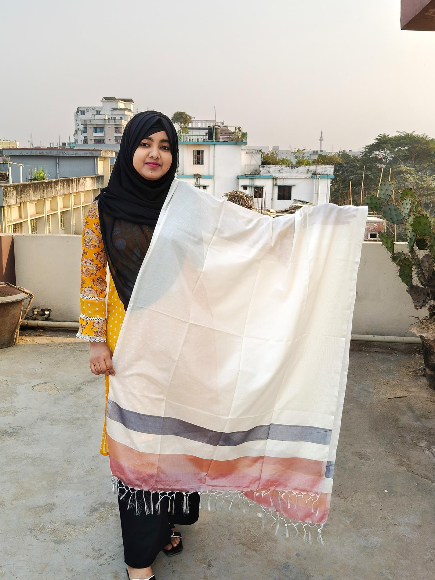Joysree Silk Orna | জয়শ্রী সিল্ক ওড়না (LGJ039)